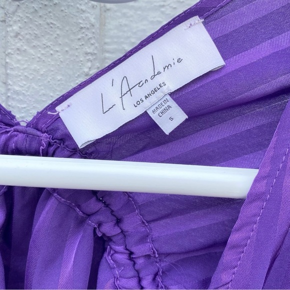 Asymmetrical top (revolve) - Picture 4 of 4